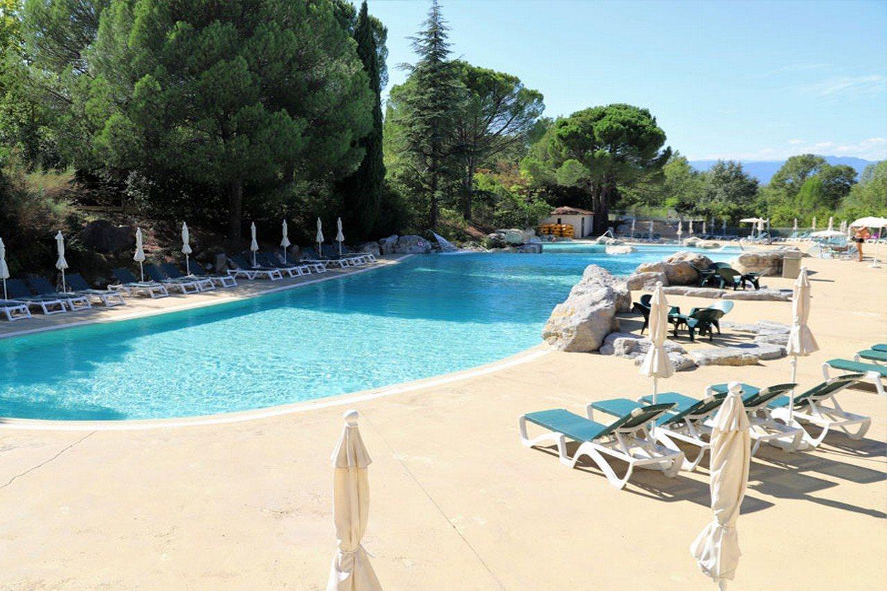 Sowell Hotels Ardeche 格罗斯皮埃雷斯 外观 照片