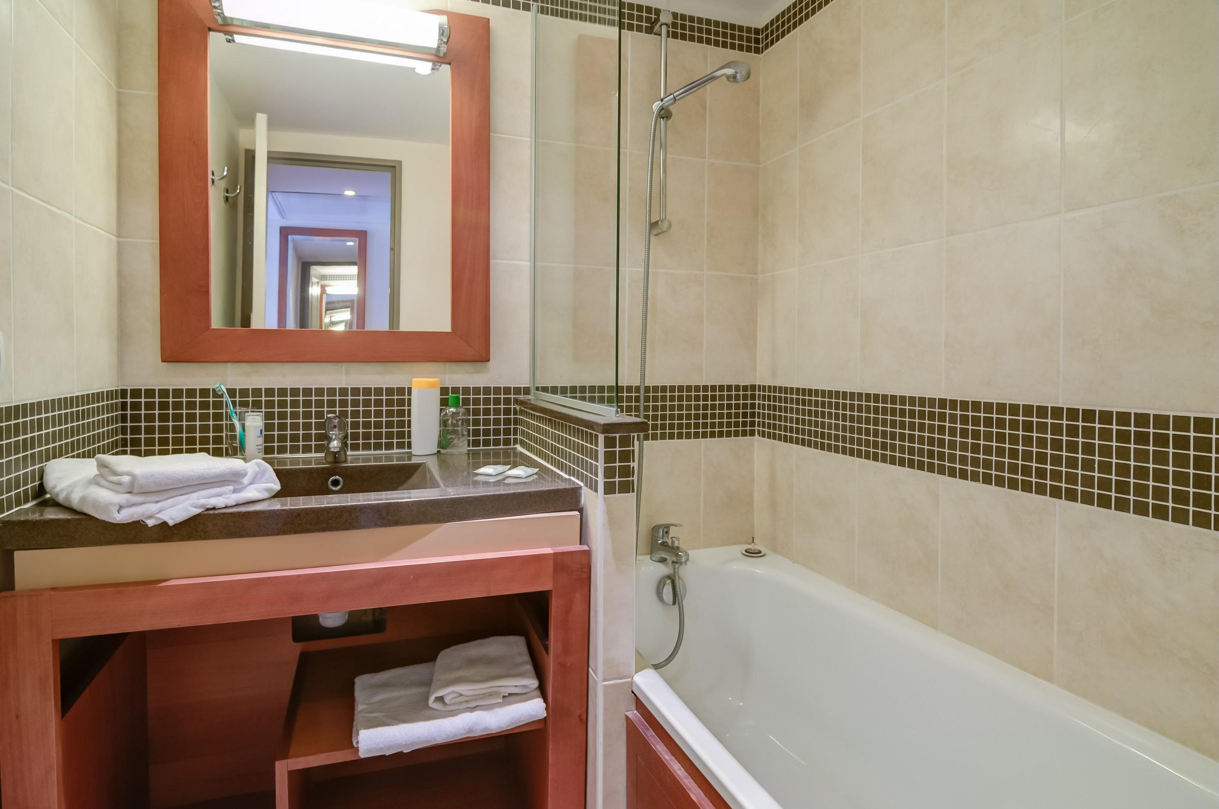 Sowell Hotels Ardeche 格罗斯皮埃雷斯 外观 照片